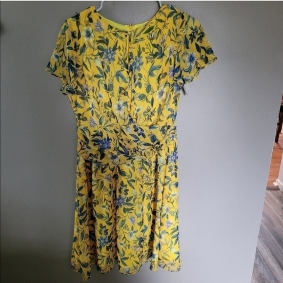 Sam Edelman Floral Crossover Waist A-line Dress In Yellow - Picture 5 of 8